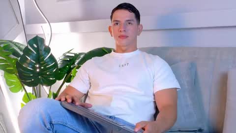 Zane Dawson online show from April 2026 07:43:01 PM