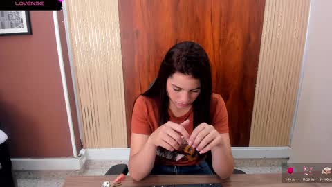 Zara online show from October 2025 01:01:02 PM