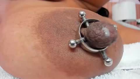 Snapshot of zara_lopez chatting on November 2025 07:13:01 PM zara lopez online show from November 2025 07:13:01 PM