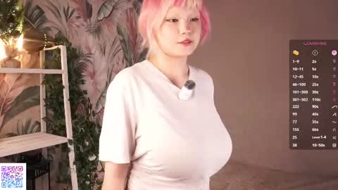 Snapshot of zara_shine chatting on July 2026 06:48:01 PM Criss online show from July 2026 06:48:01 PM