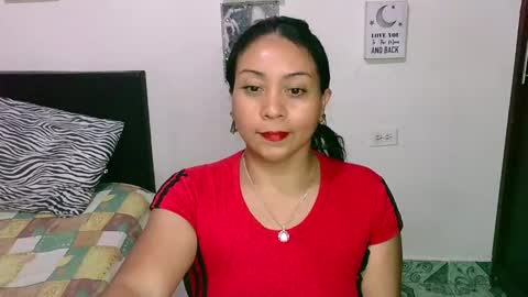 Snapshot of zaray_45bella chatting on February 2025 11:04:02 PM zaray online show from February 2025 11:04:02 PM