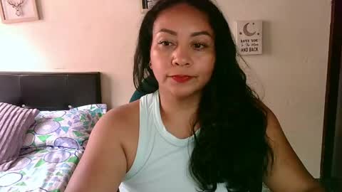 Snapshot of zaray_45bella chatting on June 2026 08:09:01 PM zaray online show from June 2026 08:09:01 PM