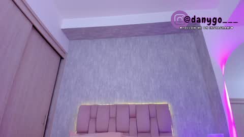 Snapshot of zarianaevanz chatting on January 2025 12:28:01 AM Zariana online show from January 2025 12:28:01 AM