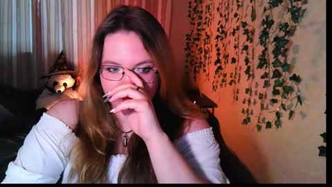 Snapshot of zayarush chatting on October 2025 10:38:01 AM zayarush online show from October 2025 10:38:01 AM