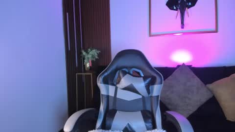  Zayda  online show from September 2025 11:24:01 AM