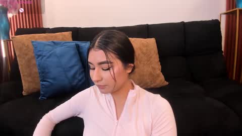  Zayda  online show from October 2025 08:11:02 PM