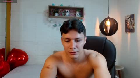 Snapshot of zayn_clausen chatting on April 2026 06:25:02 PM zayn_clausen online show from April 2026 06:25:02 PM