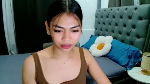 Snapshot of zeethefucker69 chatting on December 2024 05:02:01 PM Zo online show from December 2024 05:02:01 PM