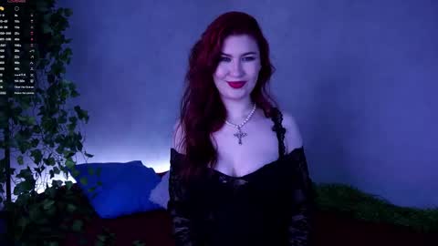 Snapshot of zeldaes chatting on May 2026 12:43:01 PM Emilia online show from May 2026 12:43:01 PM