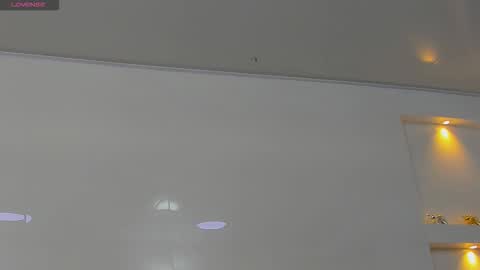 Zenda Evans online show from March 2026 03:51:02 AM