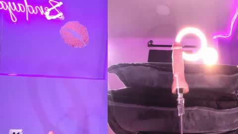 Snapshot of zendayagreey chatting on February 2026 08:21:01 PM Zendaya online show from February 2026 08:21:01 PM