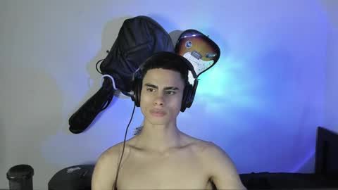 zenzhu online show from December 2024 12:44:02 AM