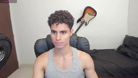 zenzhu online show from September 2025 02:49:01 AM