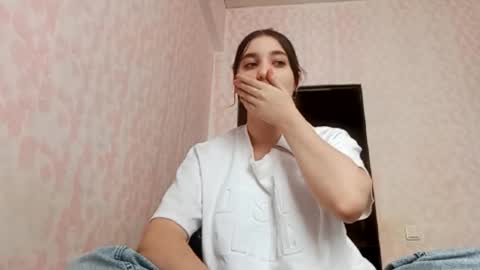 zeniabrossoit online show from February 2026 08:15:02 AM