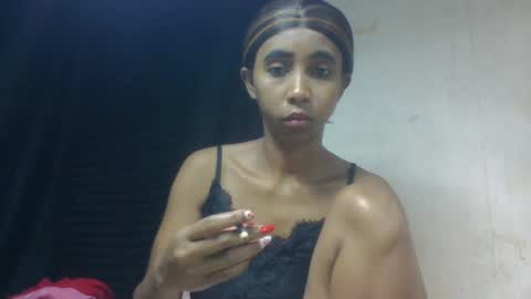 Snapshot of zeolineess chatting on October 2025 04:13:01 AM zeolineess online show from October 2025 04:13:01 AM