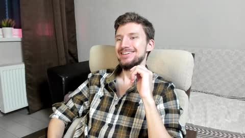 Andrew online show from December 2024 07:43:01 AM