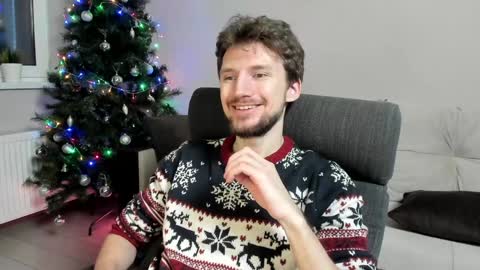 Andrew online show from December 2024 07:46:01 AM