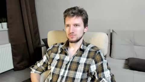 Andrew online show from November 2025 12:14:02 AM