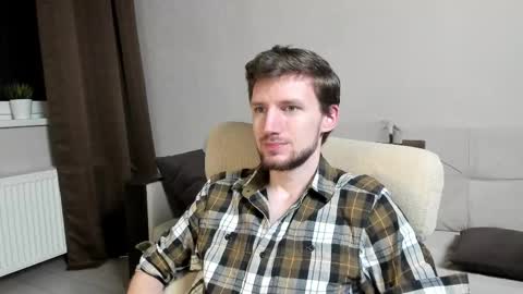 Andrew online show from December 2025 09:31:02 PM