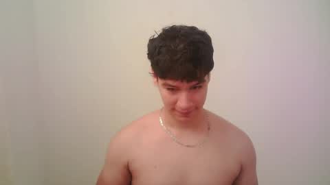 zeus_183 online show from April 2026 02:45:02 PM