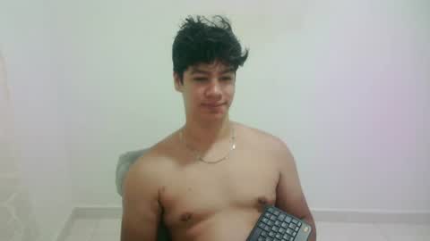 Snapshot of zeus_183 chatting on July 2026 10:29:01 AM zeus_183 online show from July 2026 10:29:01 AM