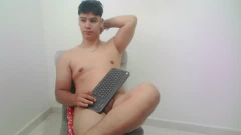 Snapshot of zeus_183 chatting on July 2026 12:58:02 PM zeus_183 online show from July 2026 12:58:02 PM