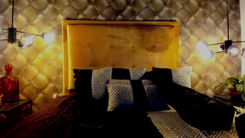 zeus online show from January 2025 12:04:02 PM