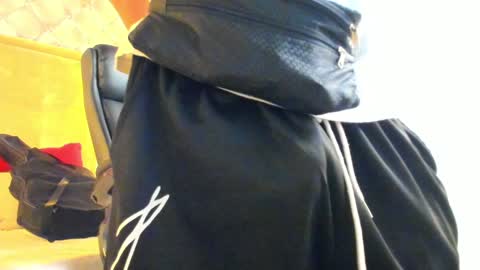 zeus online show from January 2025 11:48:01 AM