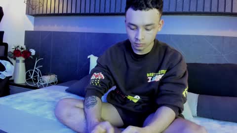 zeus online show from February 2025 02:58:02 AM