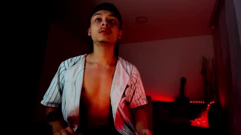 zeus online show from March 2025 01:17:02 AM