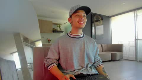 zeus online show from September 2025 04:29:02 PM