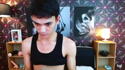 Snapshot of zevierbalte chatting on March 2025 06:18:02 AM zavier skinny asian online show from March 2025 06:18:02 AM
