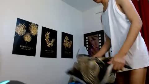 Snapshot of zevierbalte chatting on November 2025 09:17:01 PM zavier skinny asian online show from November 2025 09:17:01 PM