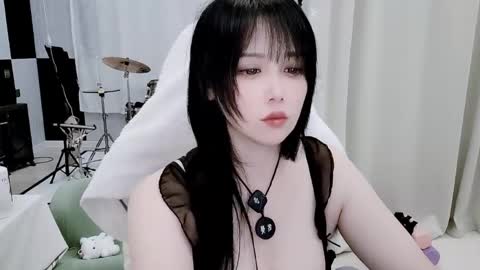 Snapshot of zhen0 chatting on June 2026 02:41:01 PM zhen online show from June 2026 02:41:01 PM