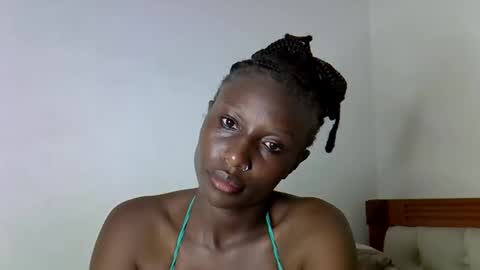 Snapshot of zia_vier chatting on May 2026 07:33:01 PM flavian online show from May 2026 07:33:01 PM