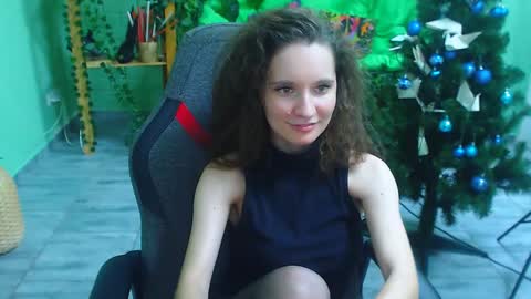 Snapshot of zianichols chatting on January 2025 12:41:01 AM zianichols online show from January 2025 12:41:01 AM