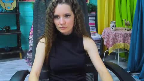 Snapshot of zianichols chatting on January 2025 04:12:02 PM zianichols online show from January 2025 04:12:02 PM