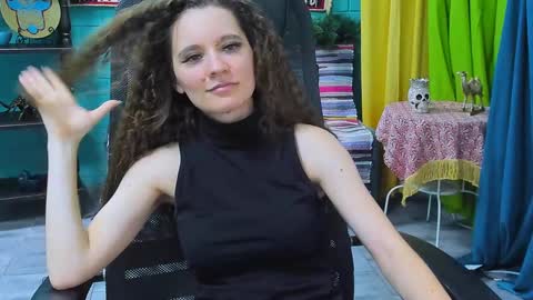 Snapshot of zianichols chatting on January 2025 07:13:02 PM zianichols online show from January 2025 07:13:02 PM