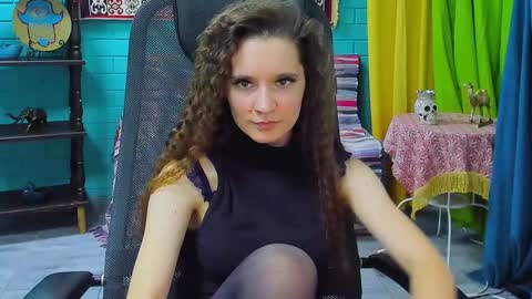 Snapshot of zianichols chatting on January 2025 06:56:02 PM zianichols online show from January 2025 06:56:02 PM