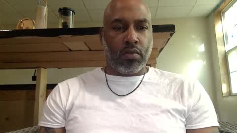 Snapshot of zionlion22 chatting on April 2026 02:00:01 PM zionlion22 online show from April 2026 02:00:01 PM