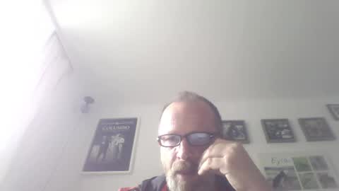 Snapshot of zippi55 chatting on May 2026 10:11:02 AM Zippi online show from May 2026 10:11:02 AM