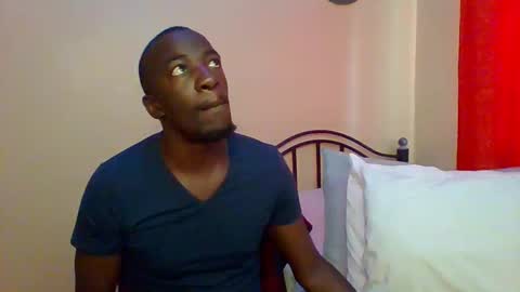 Zlatann2012 online show from February 2025 07:47:02 AM