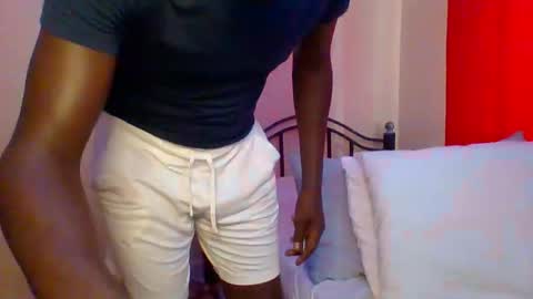 Zlatann2012 online show from February 2025 05:53:02 AM