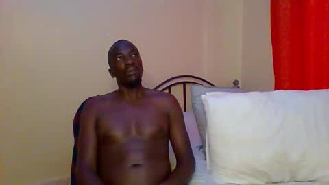 Zlatann2012 online show from February 2025 03:16:01 PM