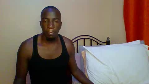 Zlatann2012 online show from March 2025 02:18:02 AM