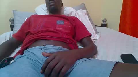 Zlatann2012 online show from September 2025 09:44:01 AM