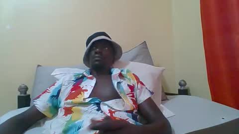 Zlatann2012 online show from September 2025 10:05:01 AM