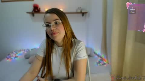 Snapshot of zoe_brk chatting on April 2026 08:31:01 PM zoe brk online show from April 2026 08:31:01 PM