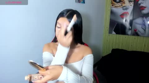 Z O E online show from February 2026 12:30:02 PM