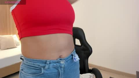 Zoe  online show from April 2026 12:17:01 PM